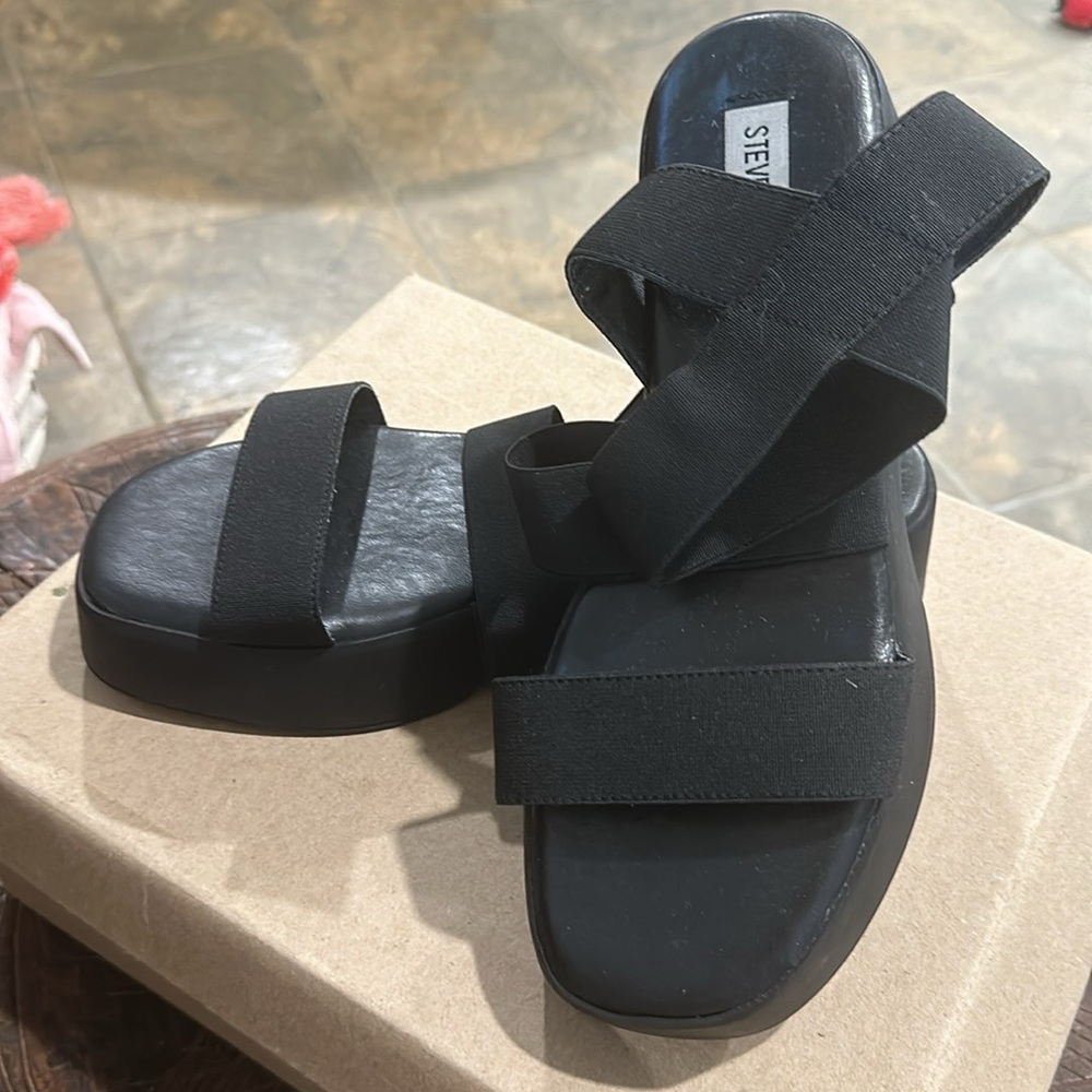 Steve Madden Black Platform, Ankle and Elastic Strap, open toe sandals 8.5